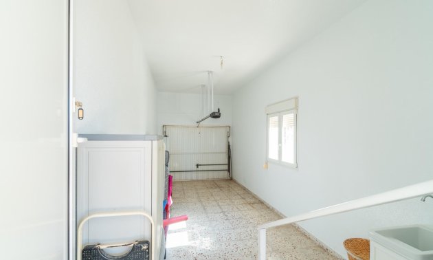Resale - Villa -
Orihuela Costa - Playa Flamenca