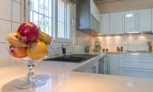 Resale - Villa -
Orihuela Costa - Playa Flamenca