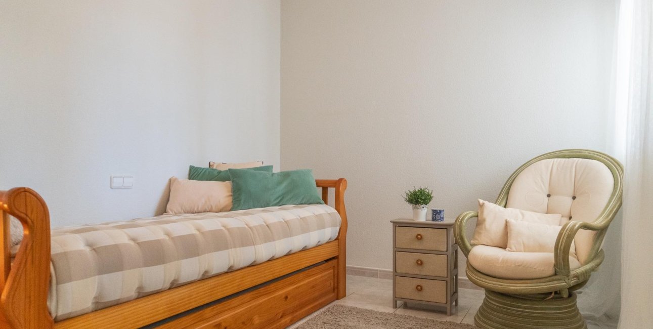 Resale - Villa -
Orihuela Costa - Playa Flamenca
