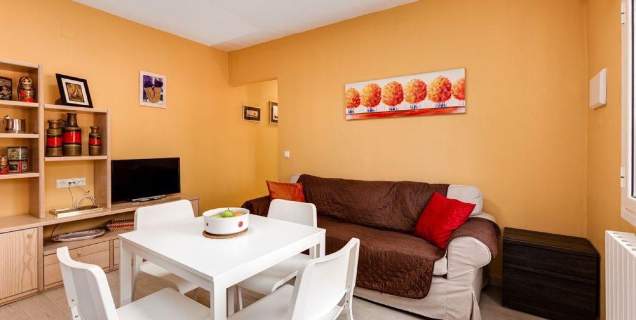 Resale - Villa -
Torrevieja - El Chaparral