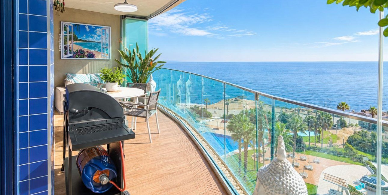 Resale - Apartment / flat -
Torrevieja - Punta prima