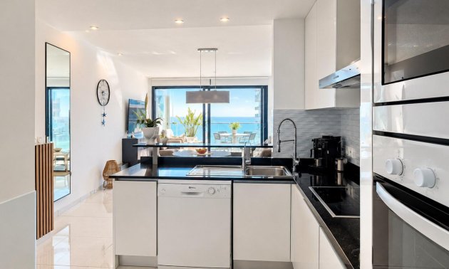Resale - Apartment / flat -
Torrevieja - Punta prima