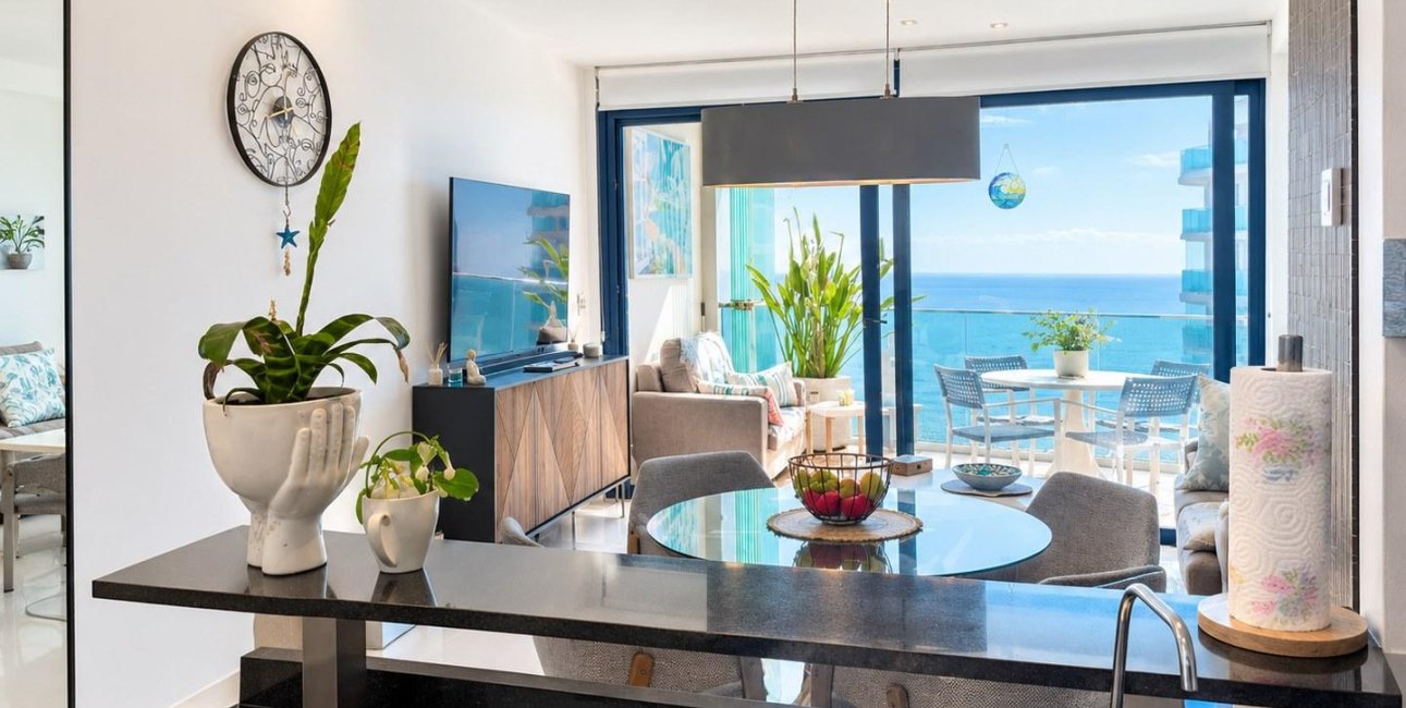 Resale - Apartment / flat -
Torrevieja - Punta prima