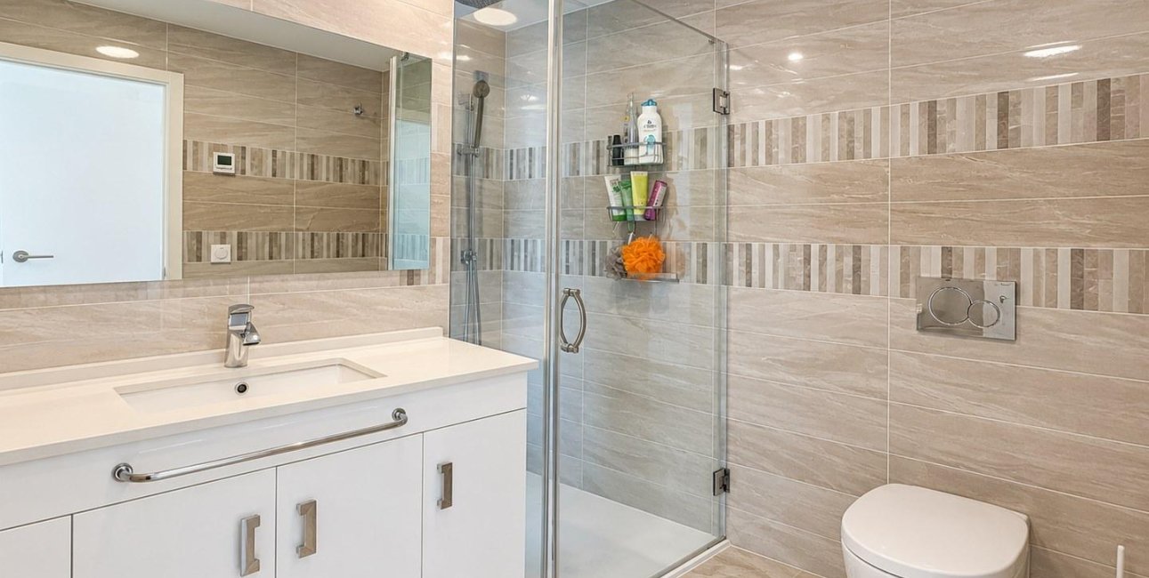 Resale - Apartment / flat -
Torrevieja - Punta prima
