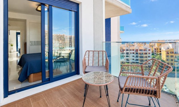 Resale - Apartment / flat -
Torrevieja - Punta prima