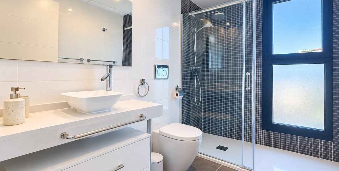 Resale - Apartment / flat -
Torrevieja - Punta prima