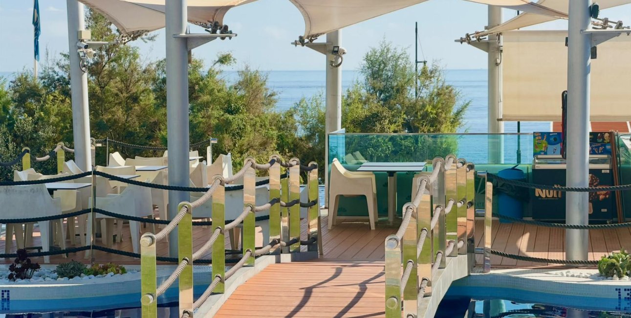 Resale - Apartment / flat -
Torrevieja - Punta prima