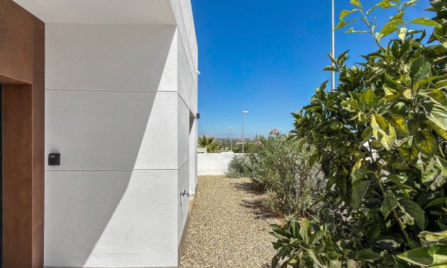 Resale - Villa -
Ciudad Quesada - Pueblo Lucero