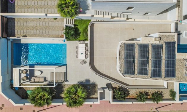 Resale - Villa -
Ciudad Quesada - Pueblo Lucero