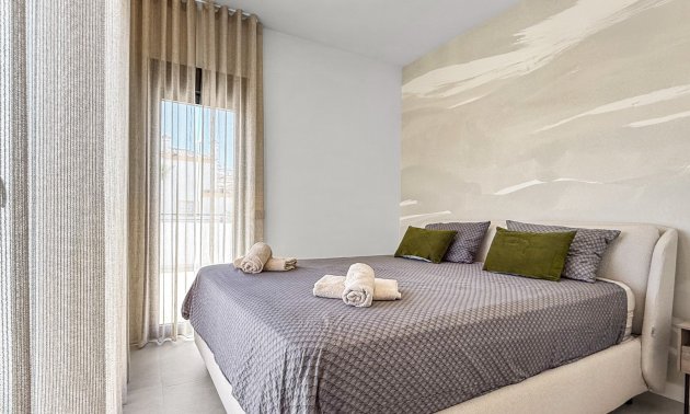 Resale - Villa -
Ciudad Quesada - Pueblo Lucero