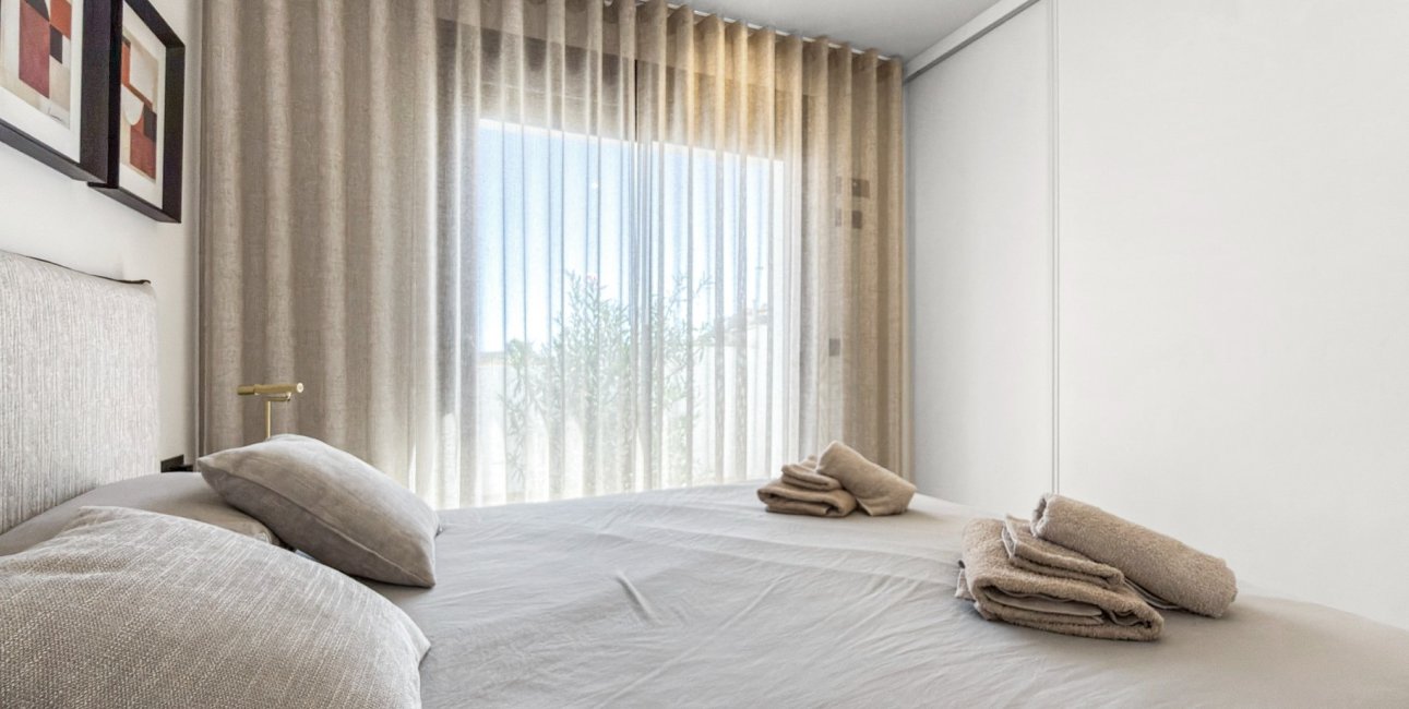 Resale - Villa -
Ciudad Quesada - Pueblo Lucero