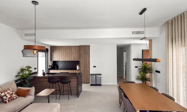 Resale - Villa -
Ciudad Quesada - Pueblo Lucero