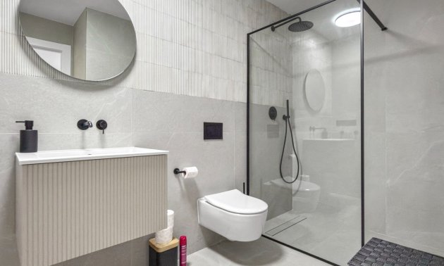 Resale - Villa -
Ciudad Quesada - Pueblo Lucero