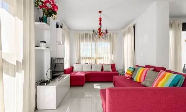 Resale - Duplex -
Orihuela Costa - La Zenia