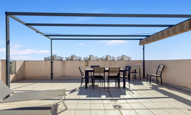 Resale - Duplex -
Orihuela Costa - La Zenia