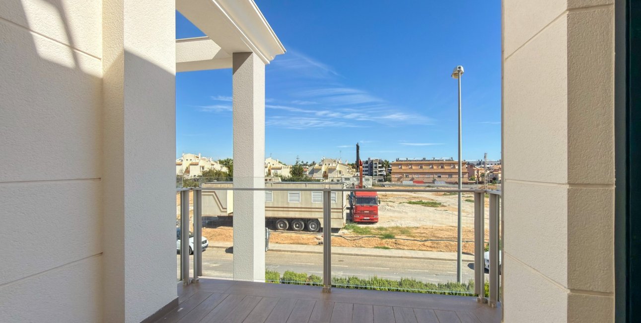Resale - Duplex -
Orihuela Costa - La Zenia