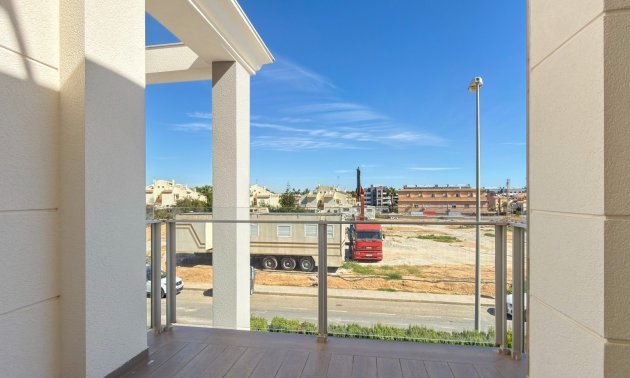 Resale - Duplex -
Orihuela Costa - La Zenia