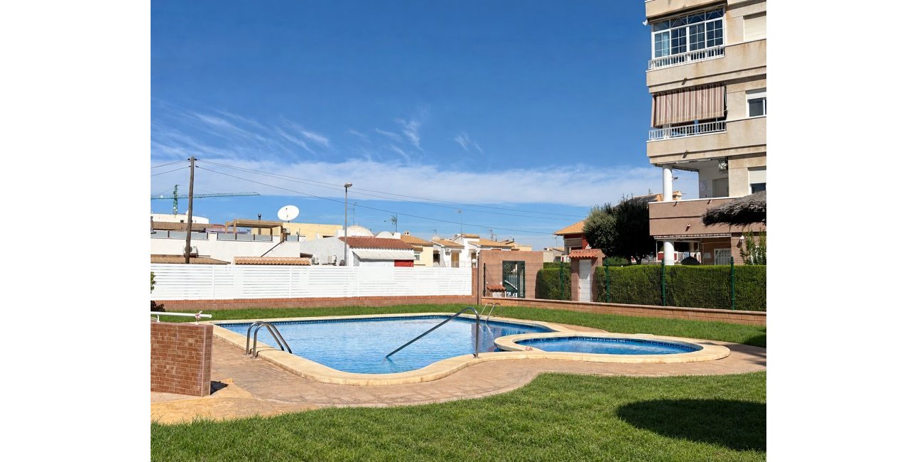 Resale - Apartment / Duplex -
Torrevieja - Playa del Cura