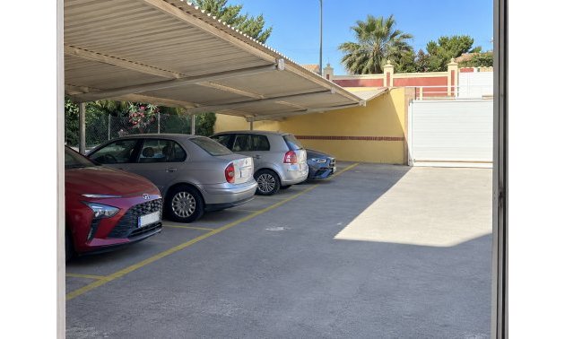 Resale - Apartment / Duplex -
Torrevieja - Playa del Cura