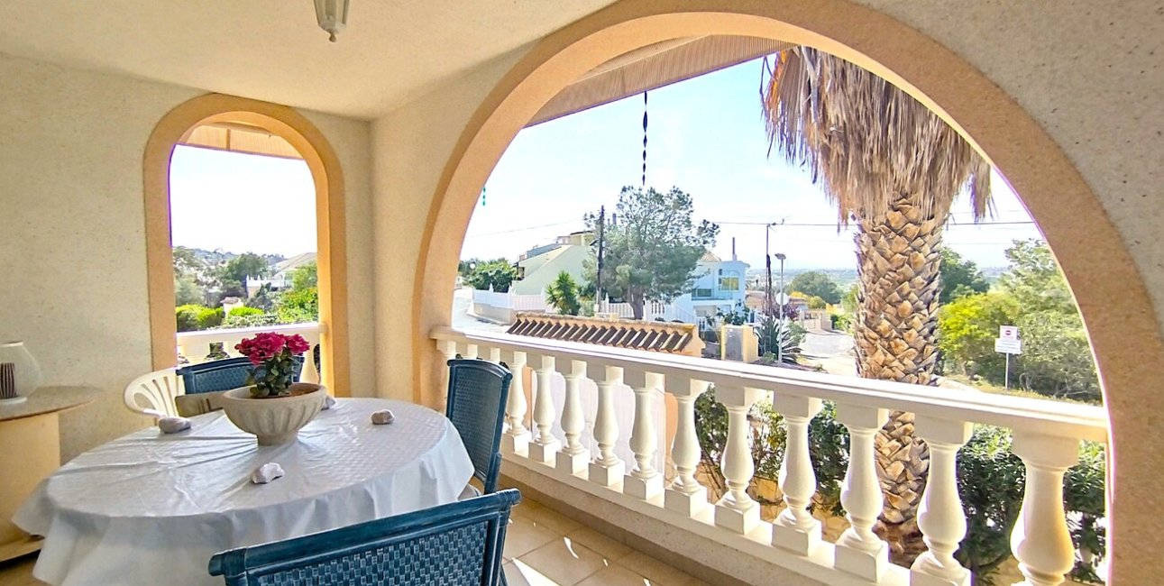 Resale - Villa -
Ciudad Quesada - Pueblo Lucero