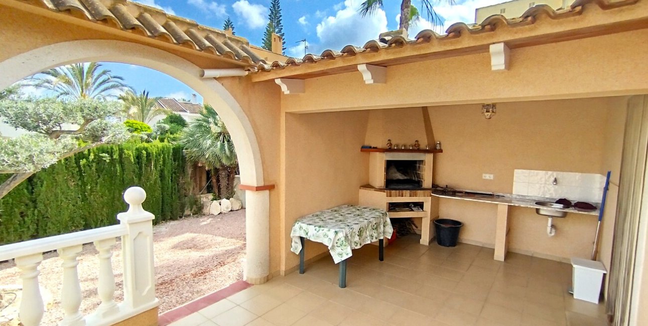 Resale - Villa -
Ciudad Quesada - Pueblo Lucero