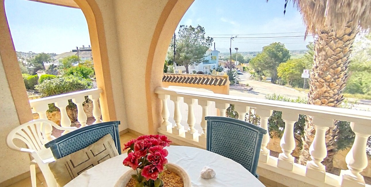Resale - Villa -
Ciudad Quesada - Pueblo Lucero