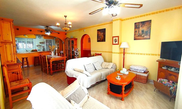 Resale - Villa -
Ciudad Quesada - Pueblo Lucero