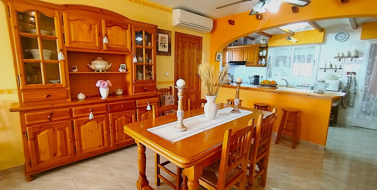 Resale - Villa -
Ciudad Quesada - Pueblo Lucero