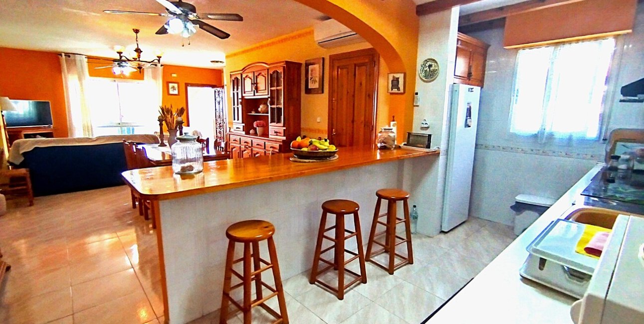 Resale - Villa -
Ciudad Quesada - Pueblo Lucero