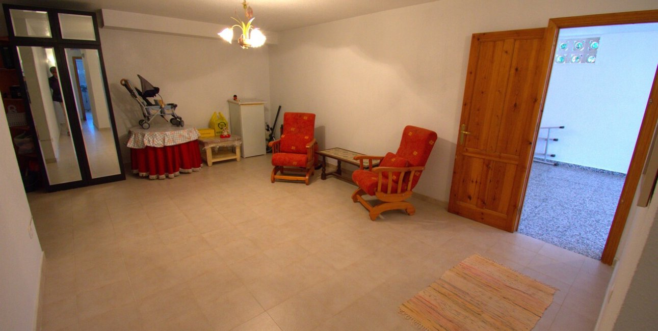 Resale - Villa -
Ciudad Quesada - Pueblo Lucero