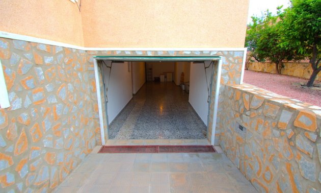 Resale - Villa -
Ciudad Quesada - Pueblo Lucero