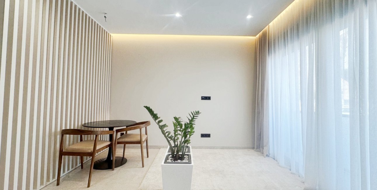 Resale - Apartment / flat -
Torrevieja - Playa Los Locos