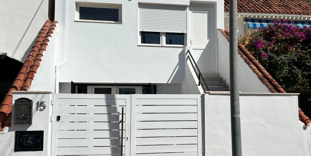 Resale - Townhouse -
Orihuela Costa - Los Balcones