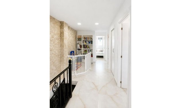 Resale - Townhouse -
Orihuela Costa - Los Balcones