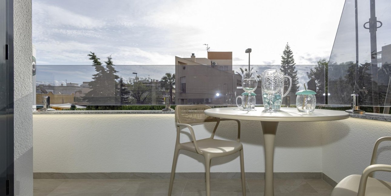 Rynek pierwotny - Mieszkanie  -
Torrevieja - Nueva Torrevieja
