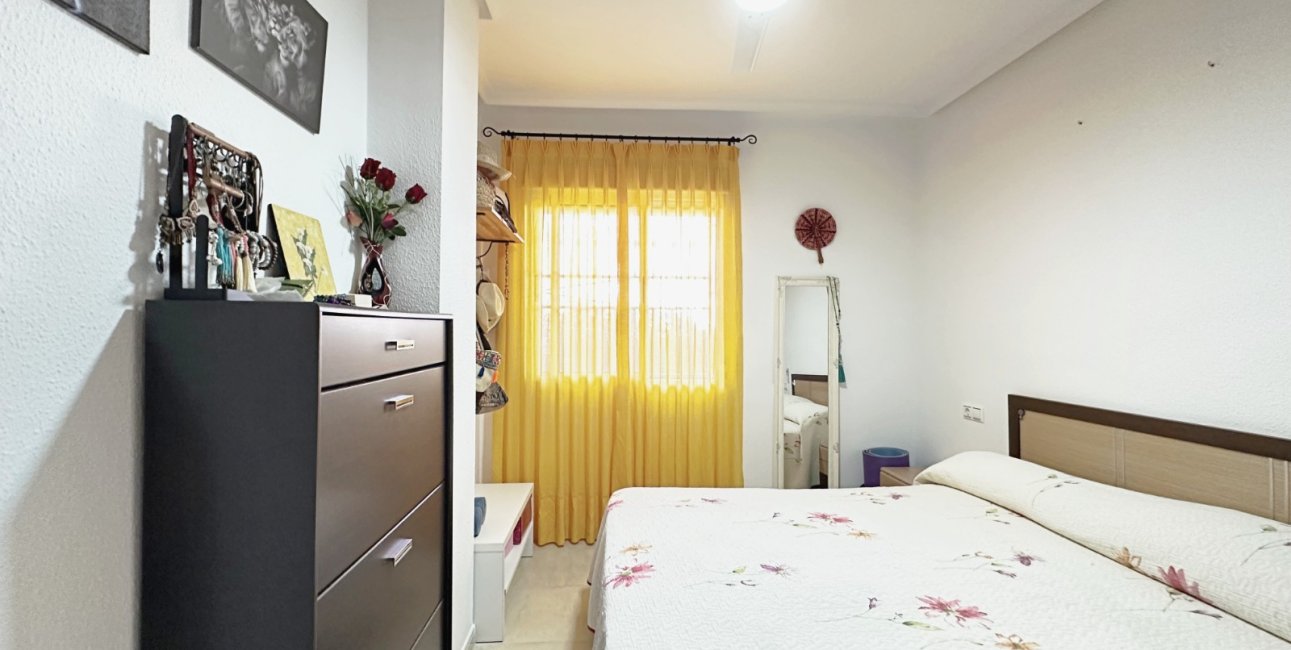 Rynek wtórny - Bungalowy -
Orihuela Costa - Los Altos