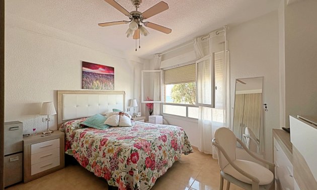 Rynek wtórny - Apartment / Duplex -
Torrevieja - Playa de los Naufragos
