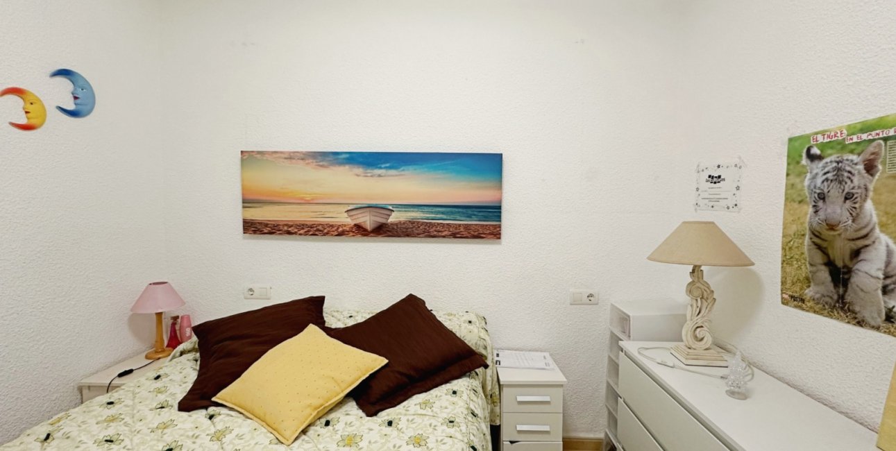 Rynek wtórny - Apartment / Duplex -
Torrevieja - Playa de los Naufragos