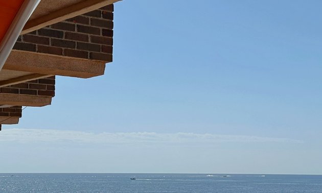 Rynek wtórny - Apartment / Duplex -
Torrevieja - Playa de los Naufragos
