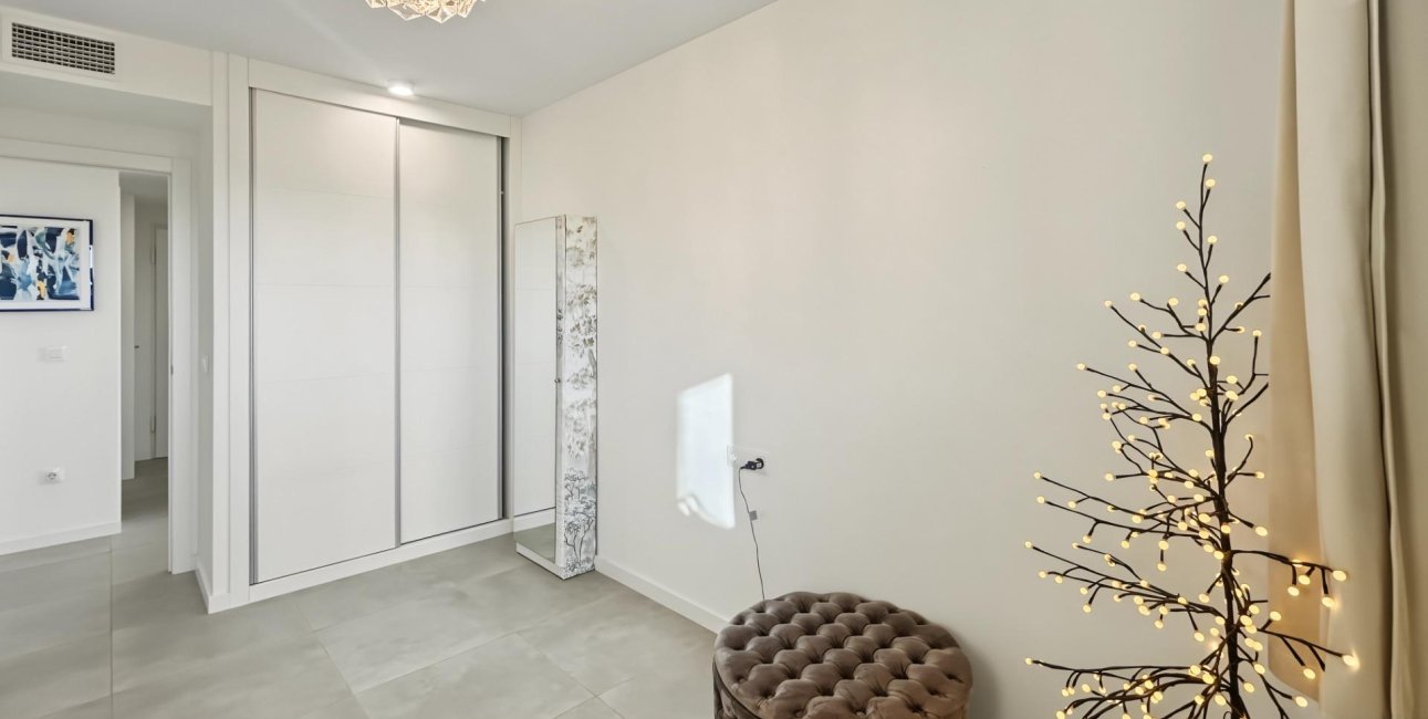 Reventa - Apartamento / piso -
Dehesa de campoamor - Campoamor
