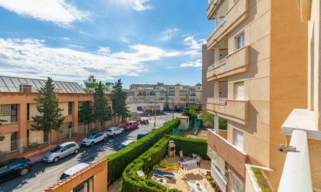 Resale - Apartment / Duplex -
Torrevieja - Playa del Cura