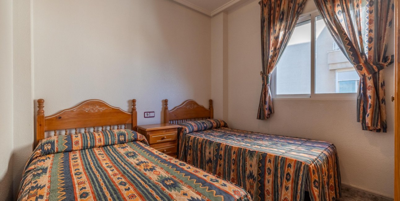Resale - Apartment / Duplex -
Torrevieja - Playa del Cura