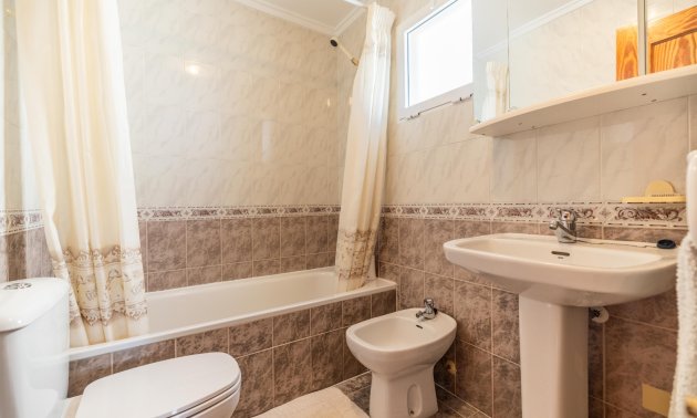 Resale - Apartment / Duplex -
Torrevieja - Playa del Cura