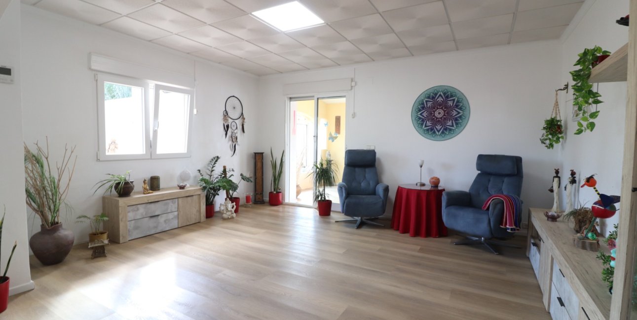 Reventa - Finca -
Rafal - El Mudamiento
