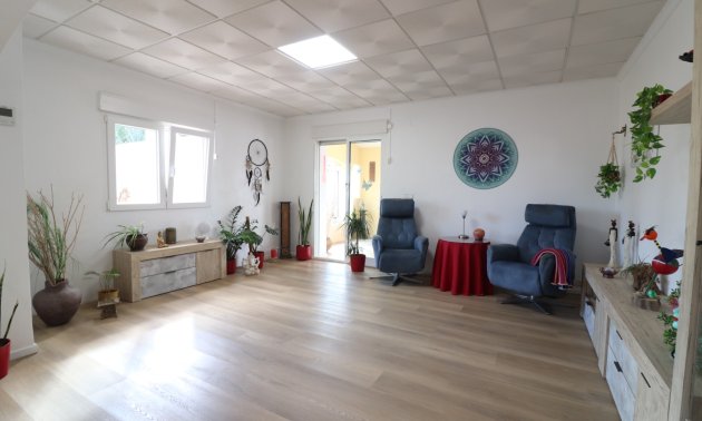 Reventa - Finca -
Rafal - El Mudamiento
