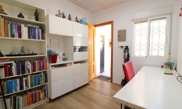 Reventa - Finca -
Rafal - El Mudamiento