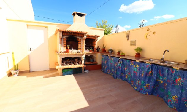 Reventa - Finca -
Rafal - El Mudamiento