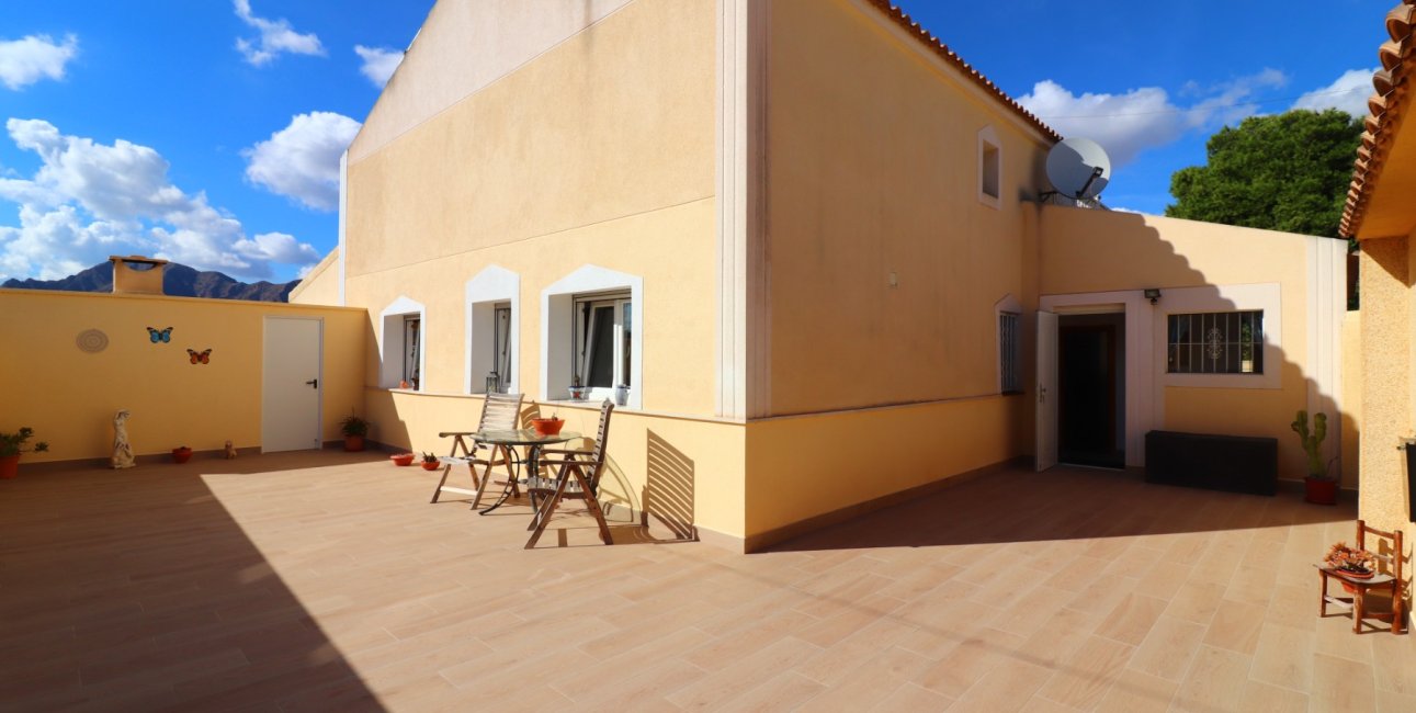 Reventa - Finca -
Rafal - El Mudamiento