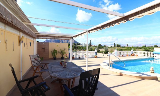 Reventa - Finca -
Rafal - El Mudamiento