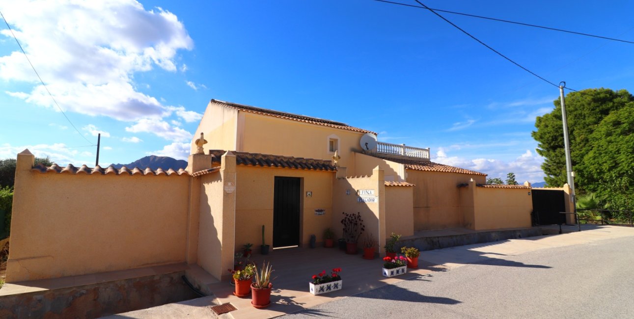 Reventa - Finca -
Rafal - El Mudamiento